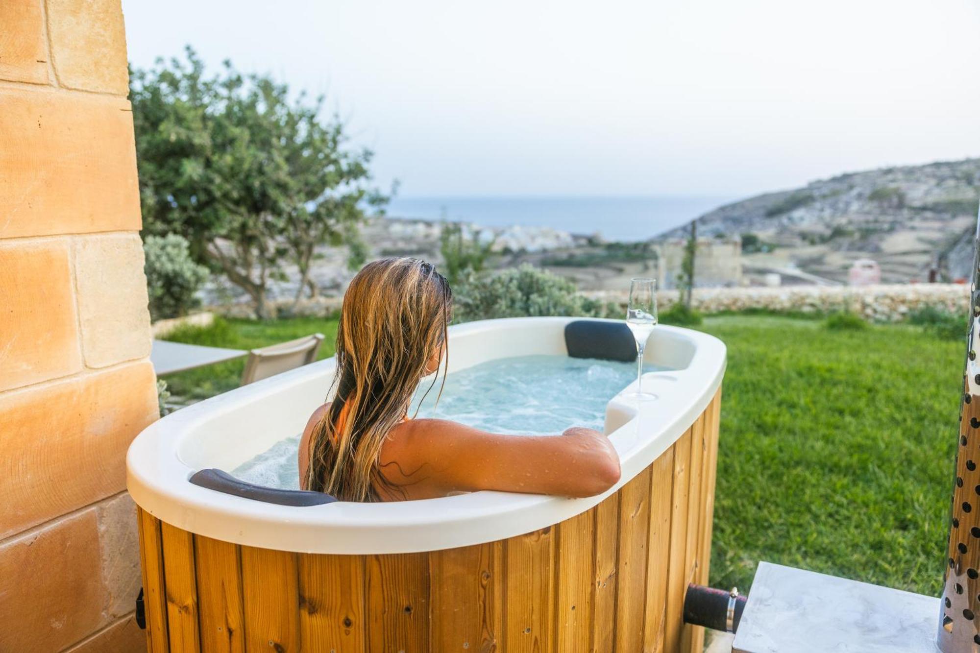 Tuta Agrotourism Bed and Breakfast Kerċem Buitenkant foto